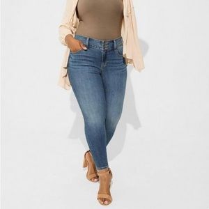 TORRID size 16R High rise super soft jeggings